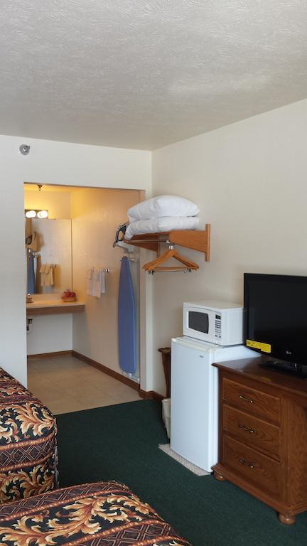 Der Ruhe Blatz Motel ชิปเชวานา ภายนอก รูปภาพ