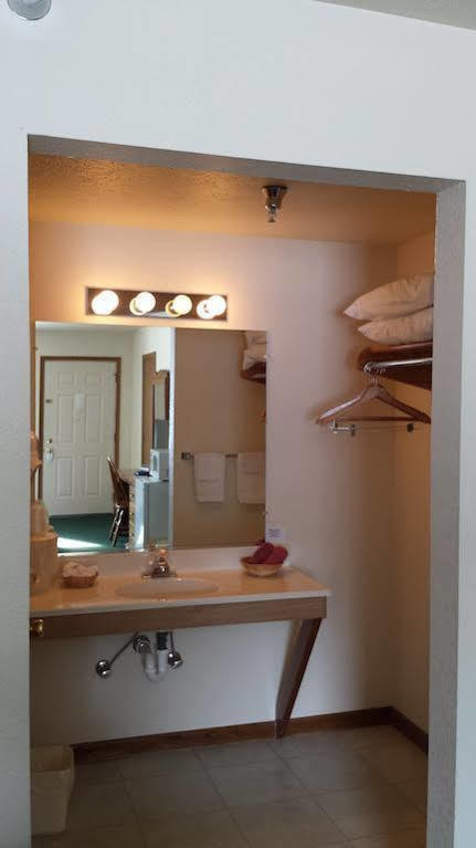 Der Ruhe Blatz Motel ชิปเชวานา ภายนอก รูปภาพ